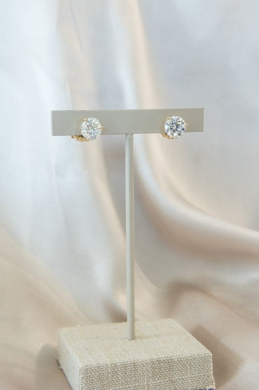 14K Yellow Gold Diamond Studs