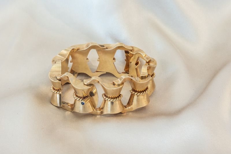 14k Yellow Gold Retro Link Bracelet