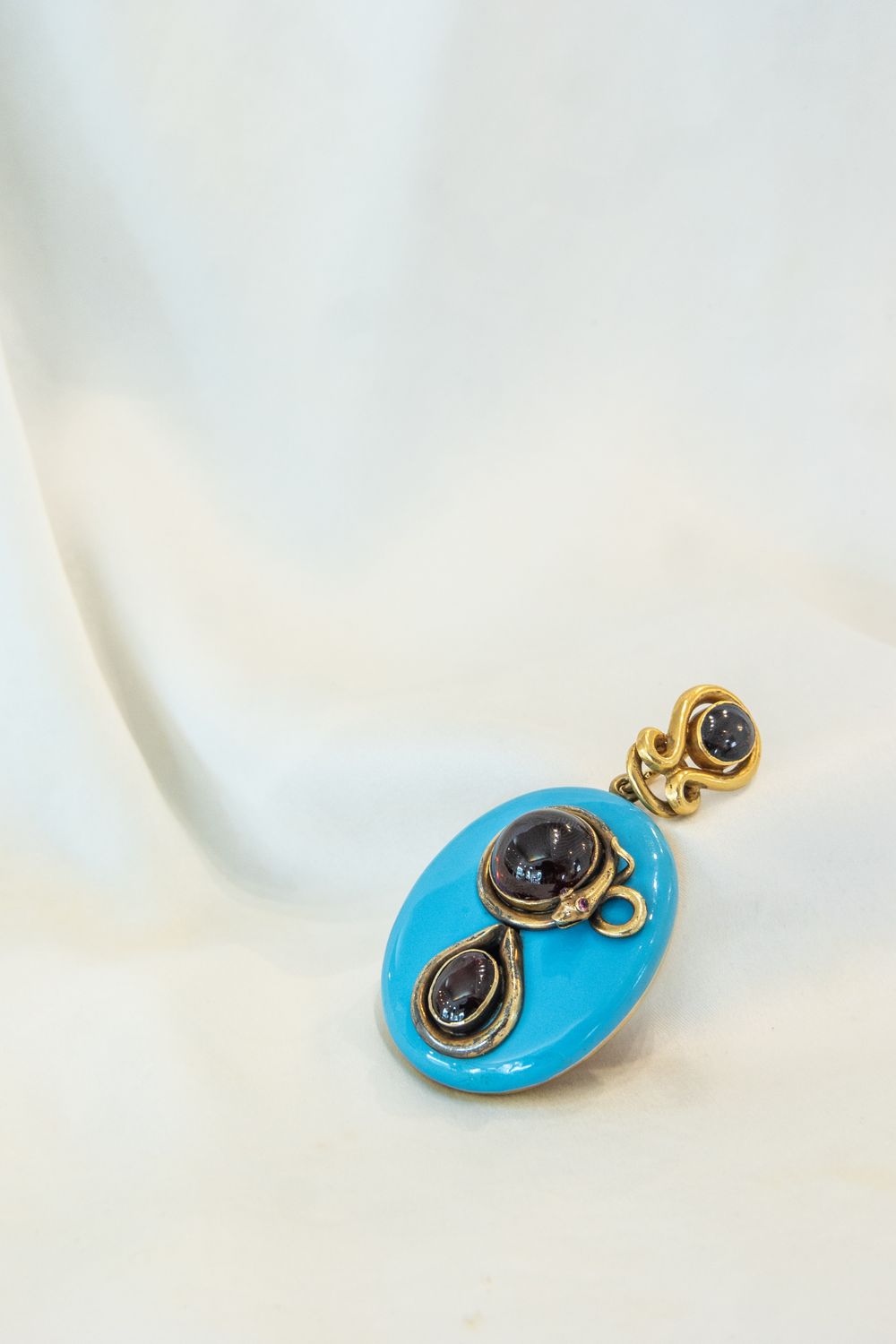 Victorian 18K Yellow Gold Turquoise Enamel Serpent Locket