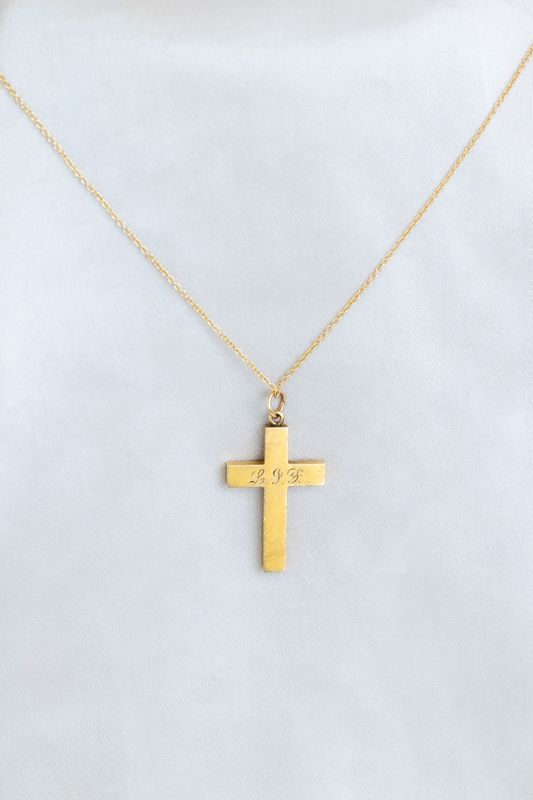 18K Yellow Gold Cross Necklace