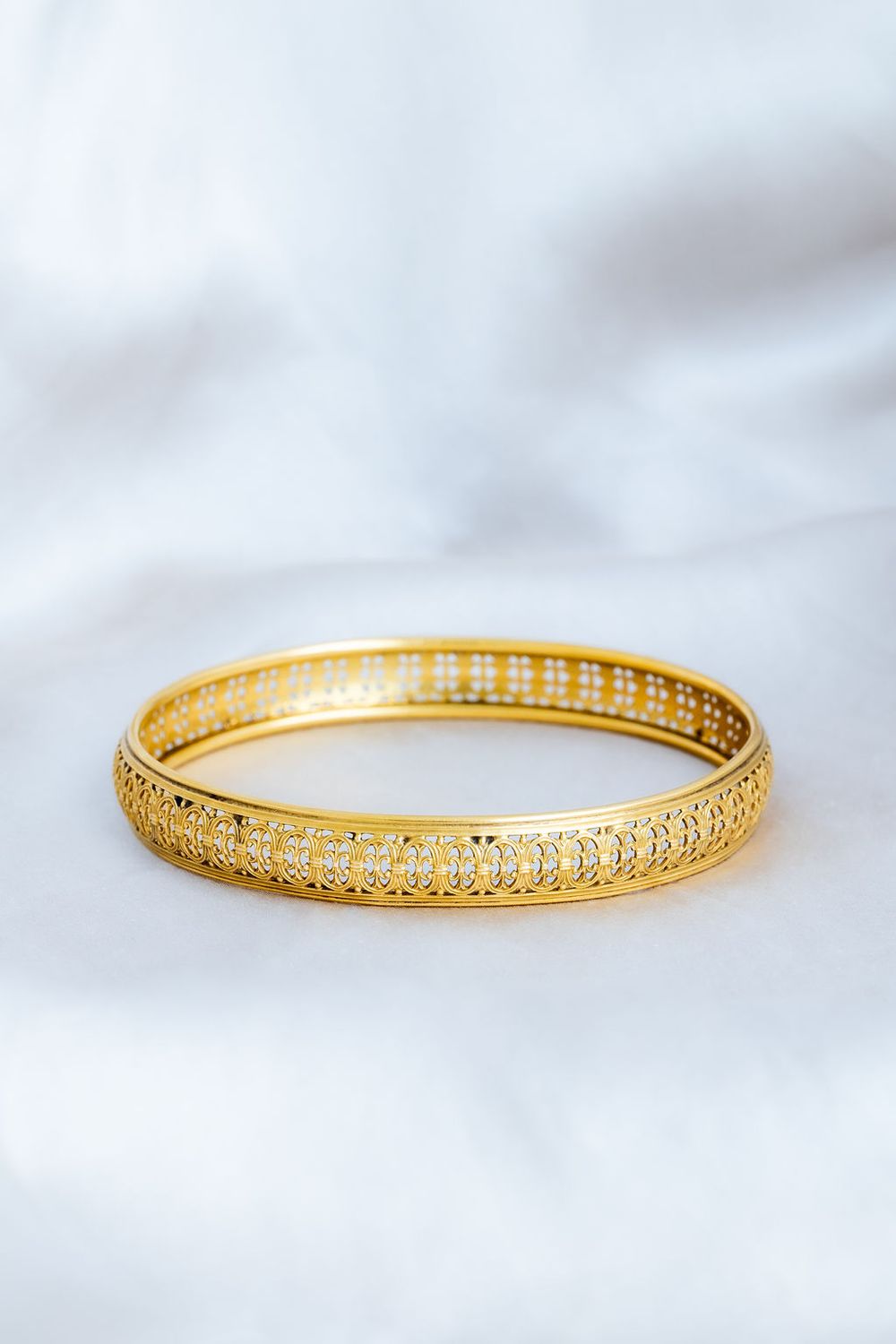 10k Yellow Gold Filigree Bangle