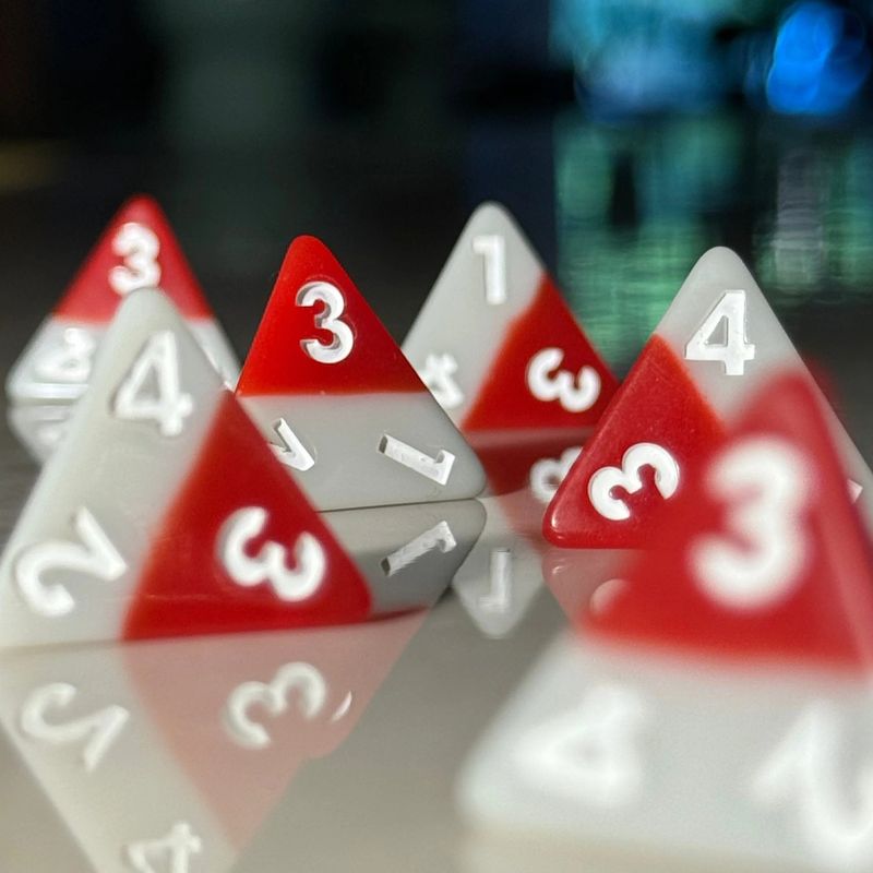 Triangle Agency: Dice Set (6d4)