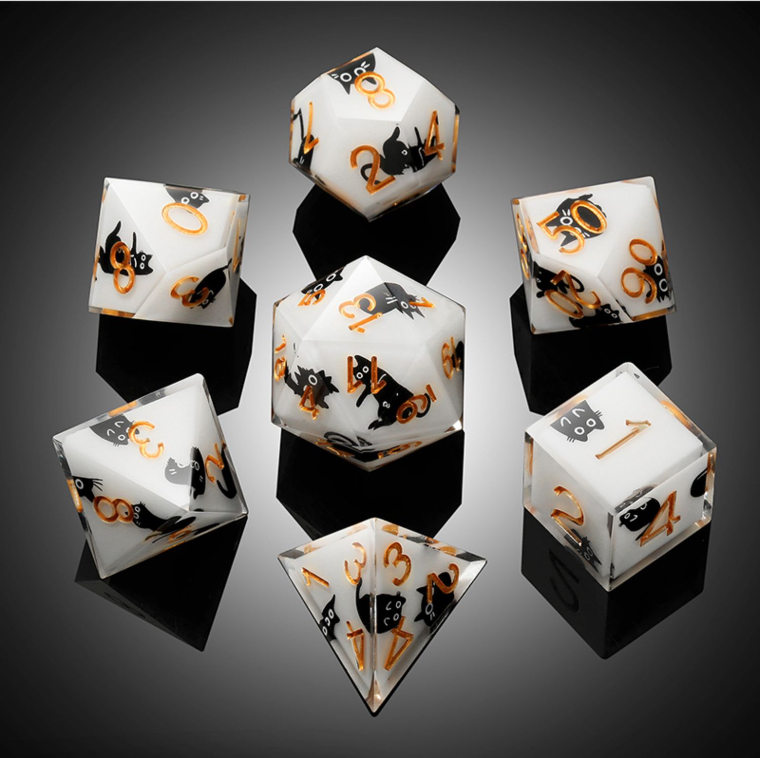 Sharp Edge Dice Set - Playful Kitty