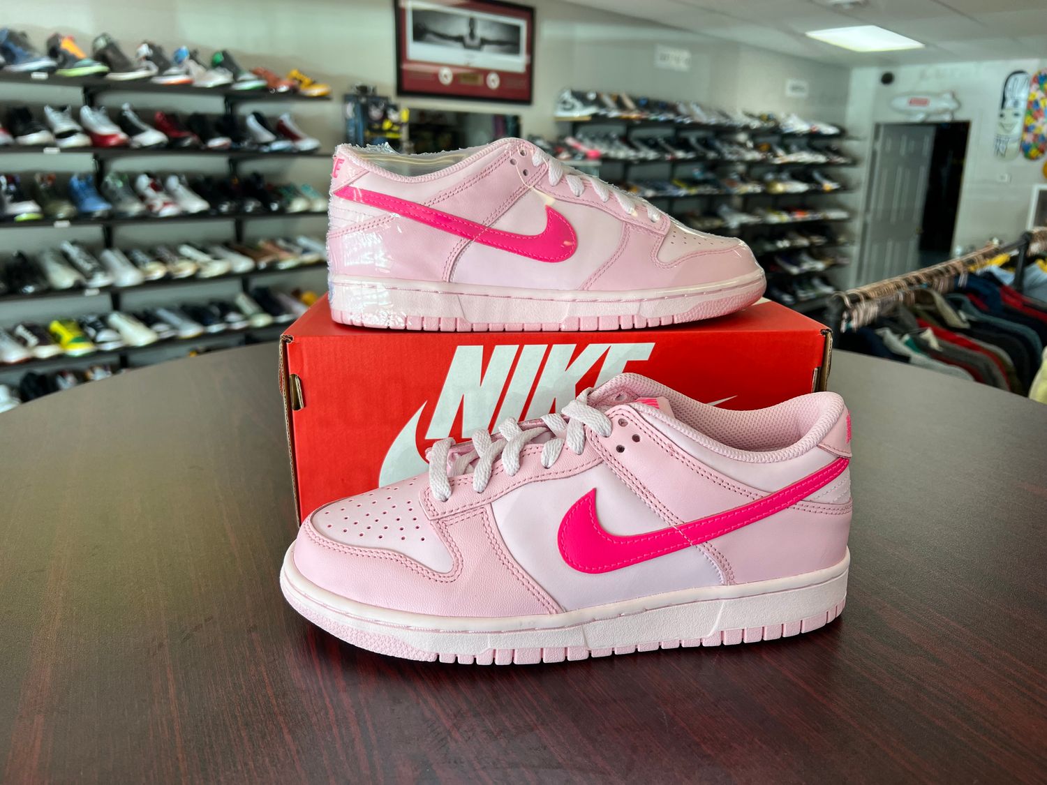 NEW NIKE DUNK LOW TRIPLE PINK