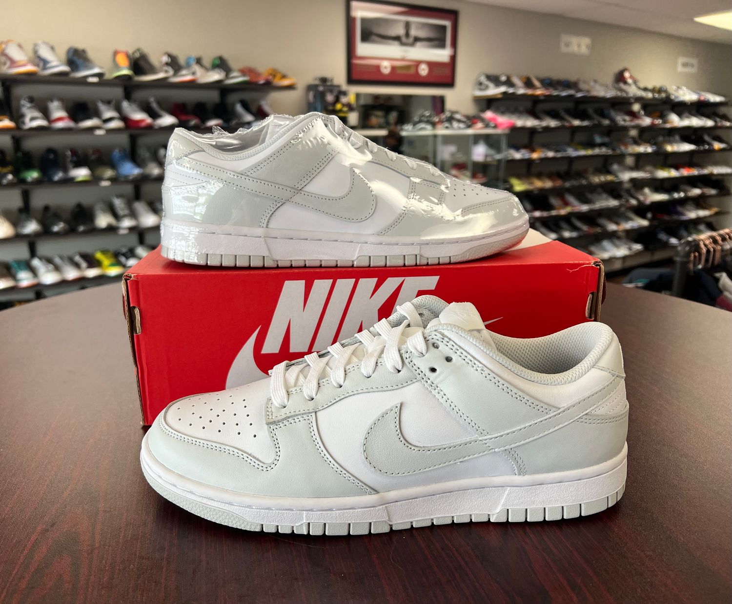 NEW NIKE DUNK LOW PHOTON DUST (W)