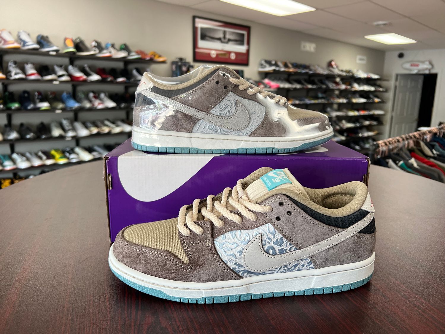 NEW NIKE SB DUNK LOW BIG MONEY SAVINGS 