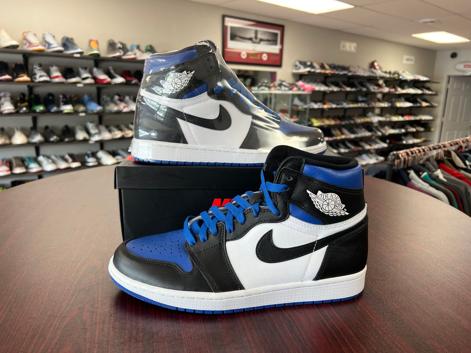 NEW AIR JORDAN 1 ROYAL TOE