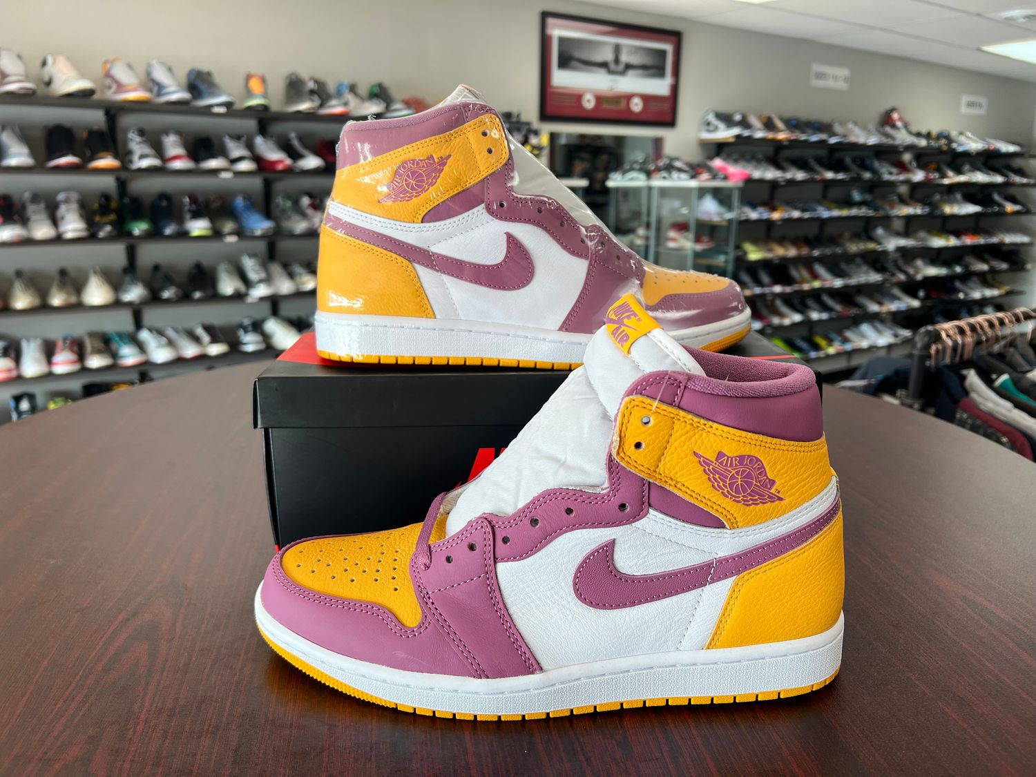 NEW AIR JORDAN 1 BROTHERHOOD