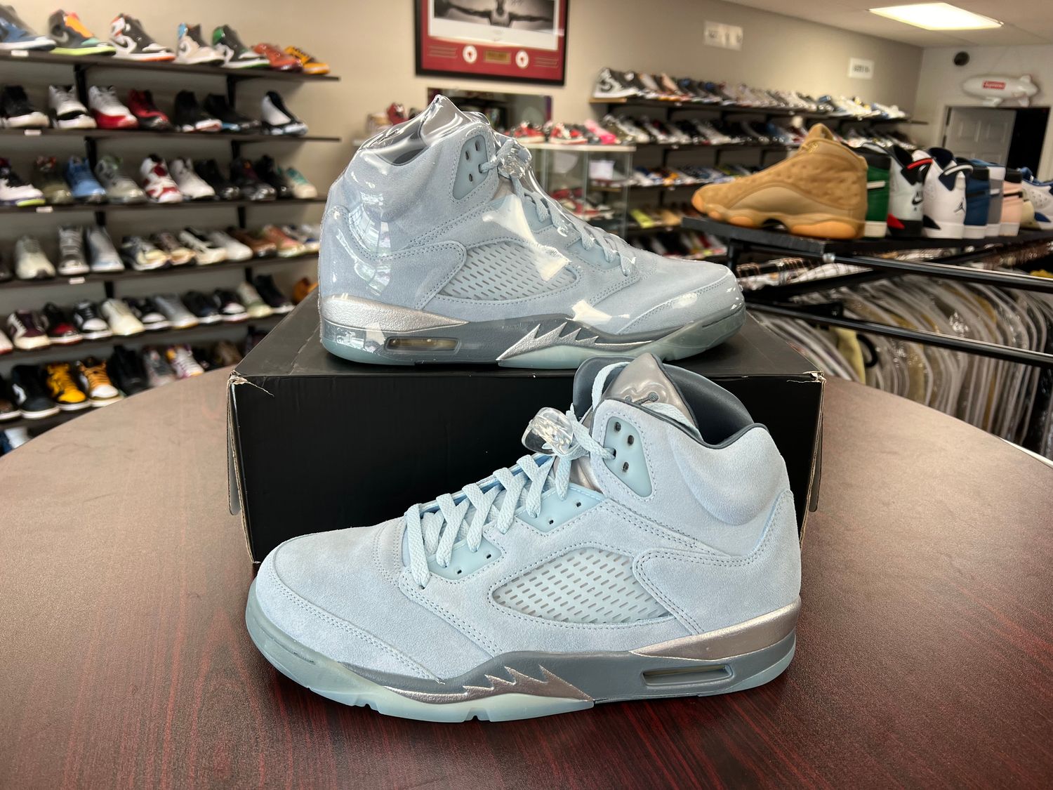 NEW AIR JORDAN 5 BLUEBIRD (W)