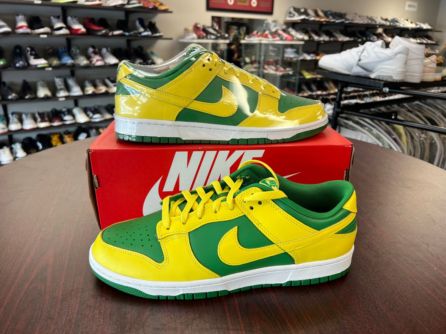 NEW NIKE DUNK LOW REVERSE BRAZIL