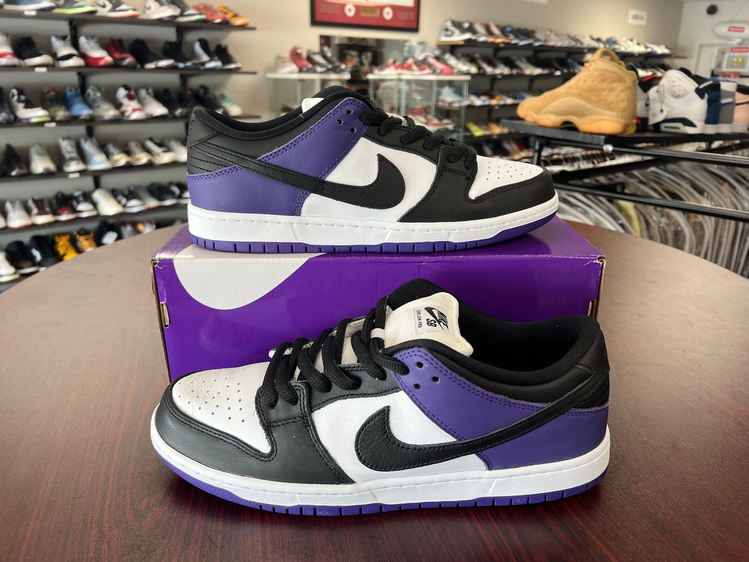 NEW NIKE SB DUNK LOW COURT PURPLE