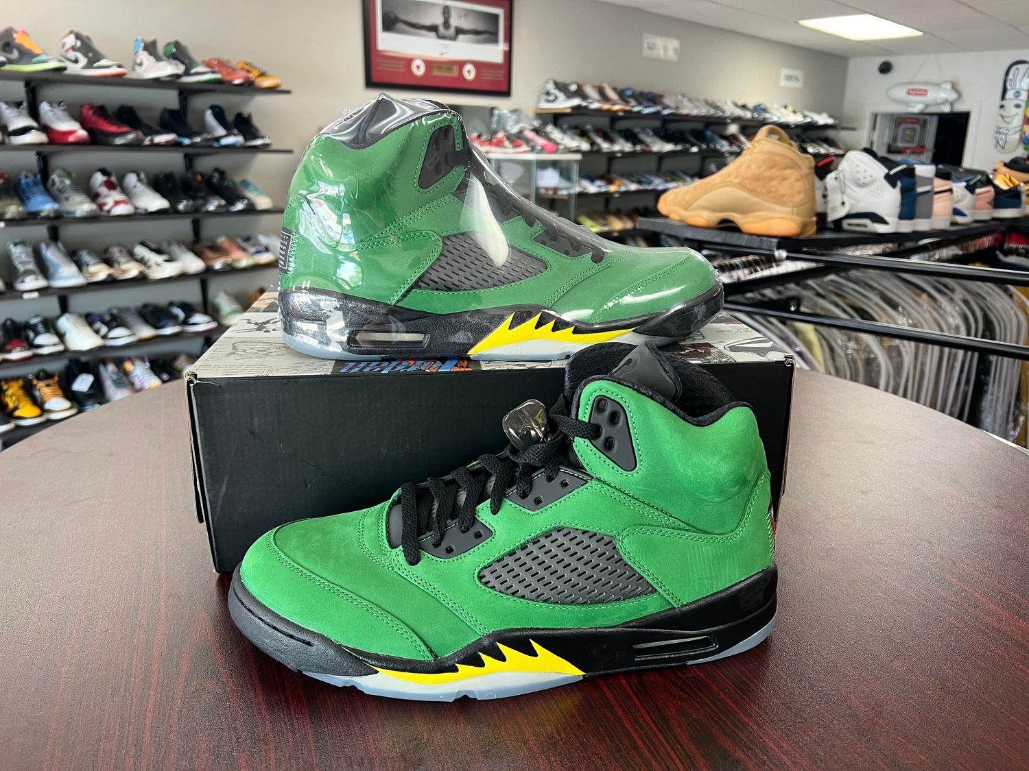 NEW AIR JORDAN 5 SE OREGON
