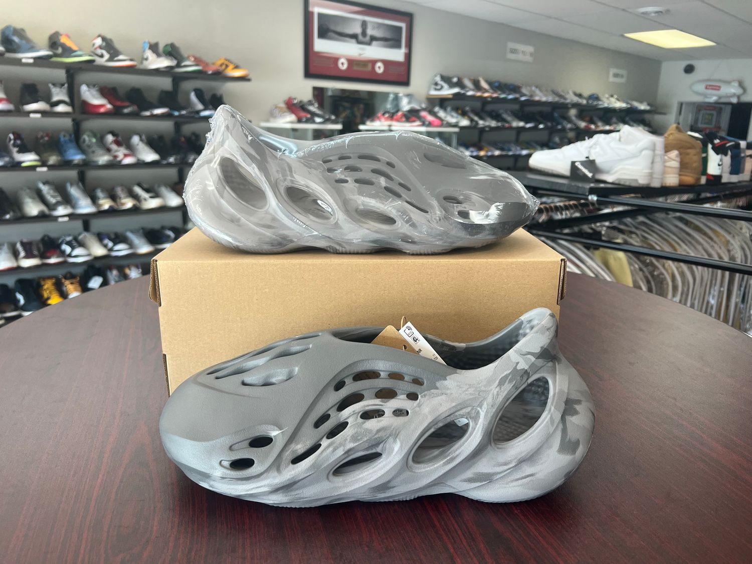 NEW ADIDAS YEEZY FOAMRUNNER MX GRANITE