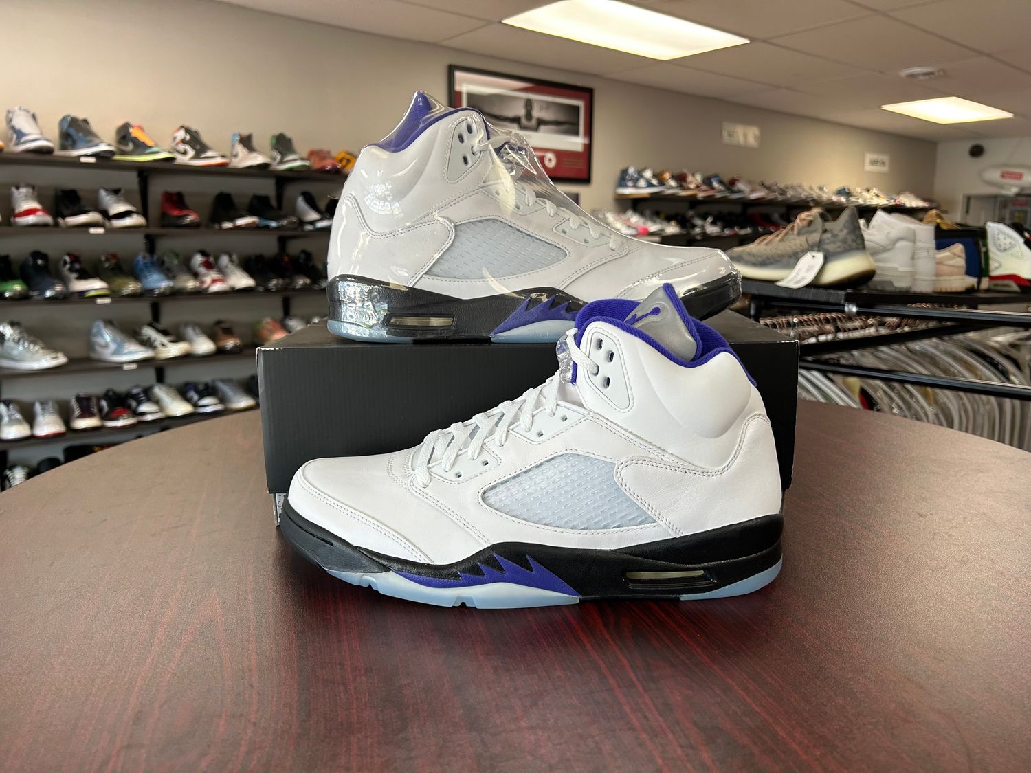 NEW AIR JORDAN 12 DARK CONCORD