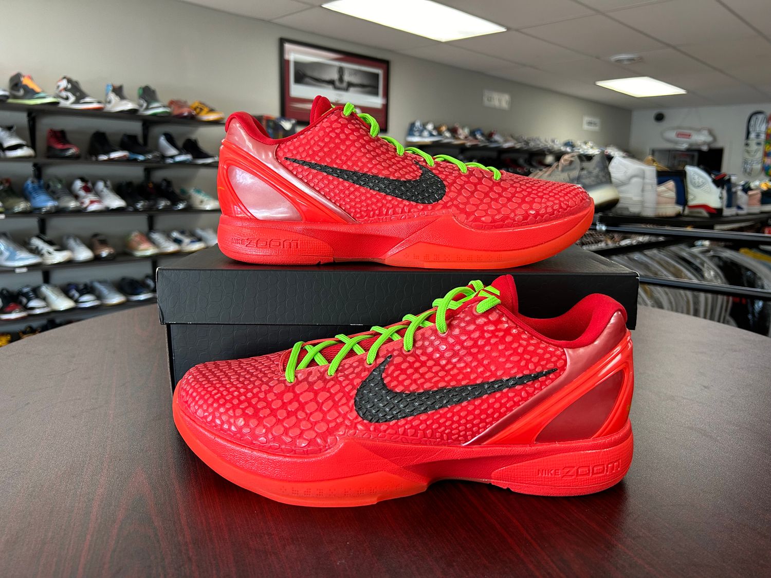 NEW NIKE KOBE 6 PROTRO REVERSE GRINCH