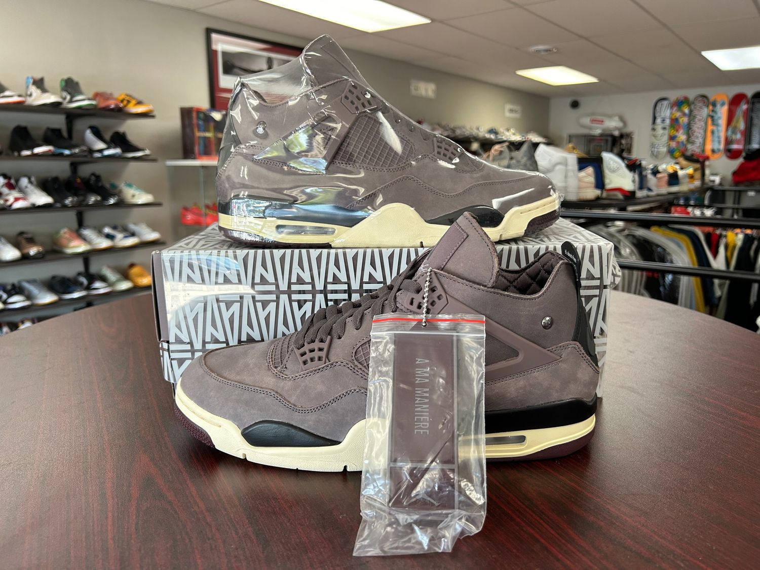 NEW AIR JORDAN 4 A MA MANIERE VIOLET ORE