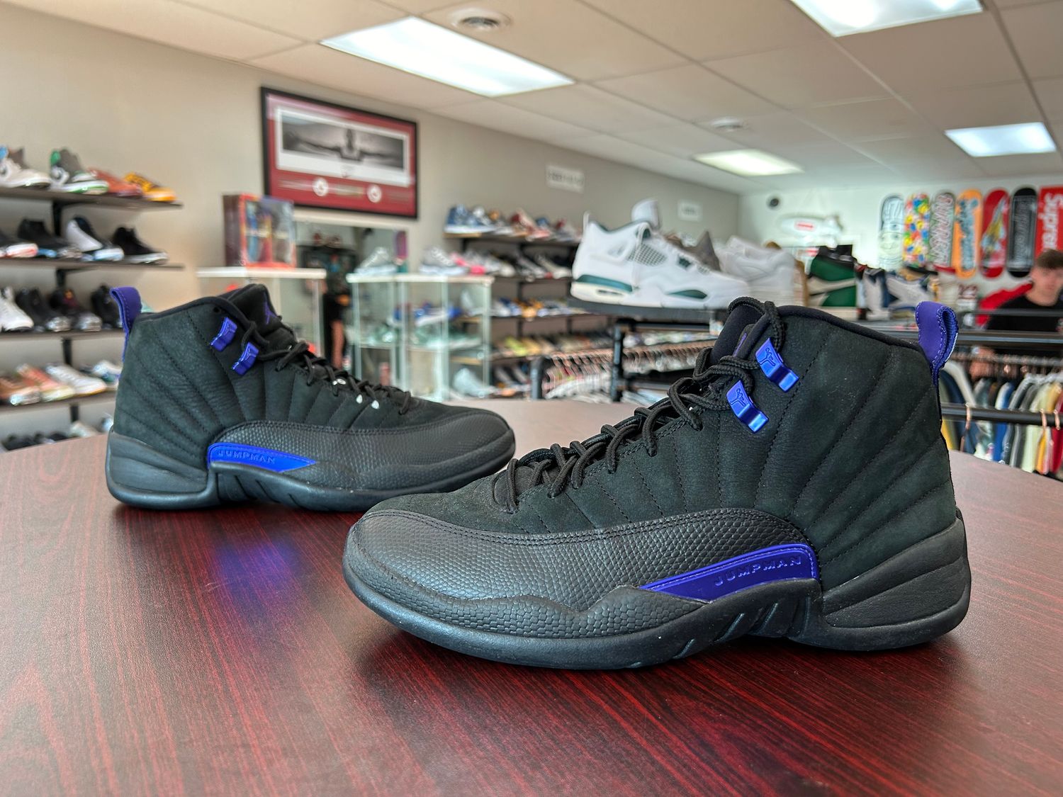 PONB AIR JORDAN 12 DARK CONCORD SIZE 8