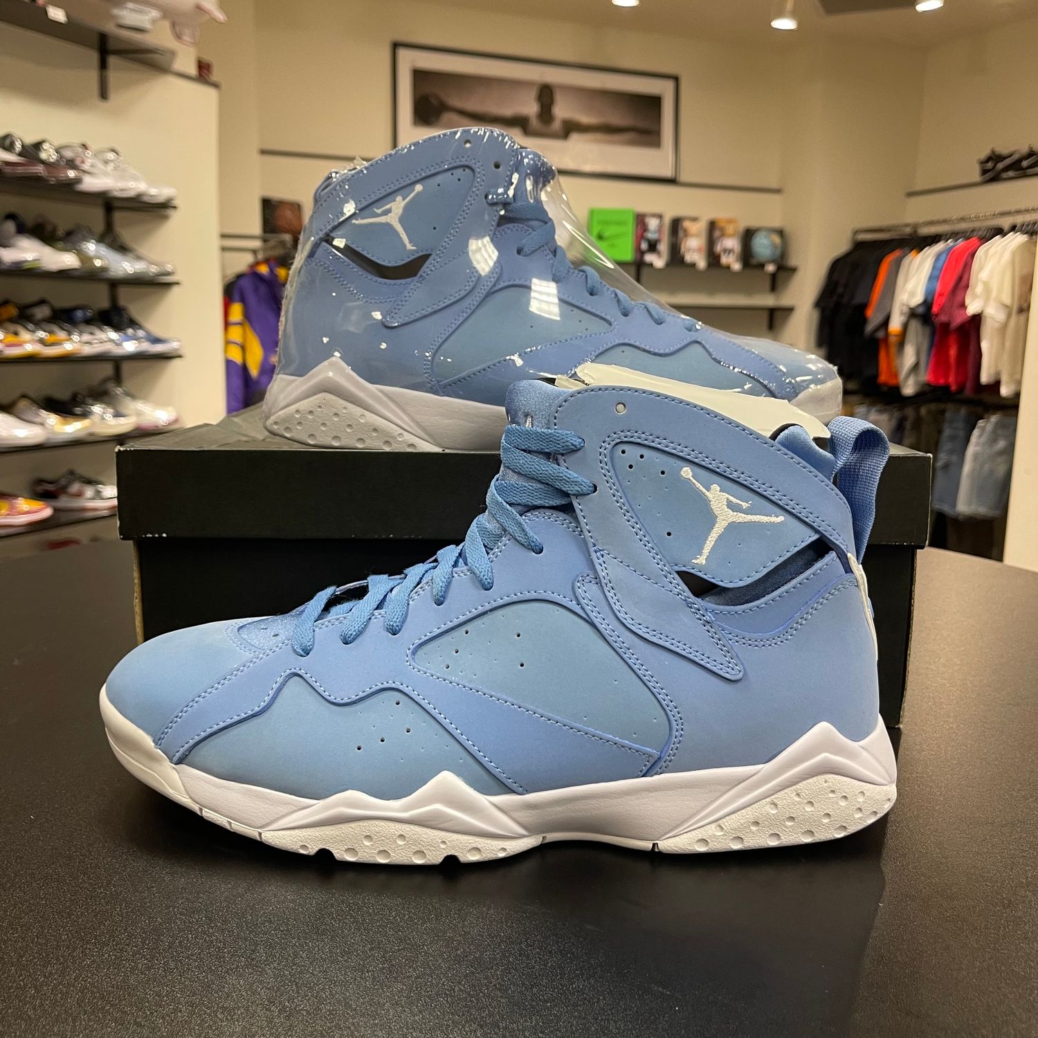 NEW AIR JORDAN 7 PANTONE