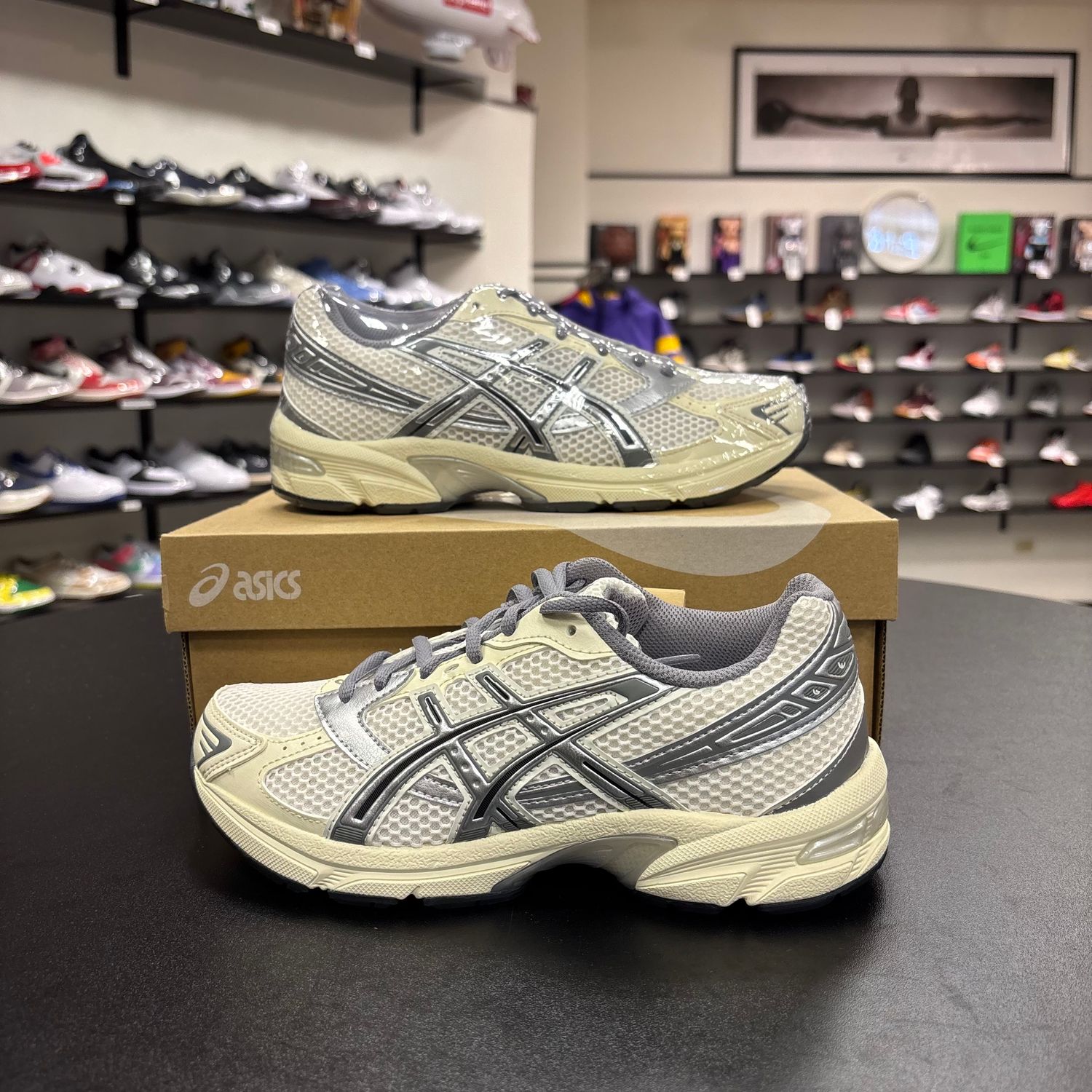 NEW ASICS GEL-1130 CREAM/CLAY GREY