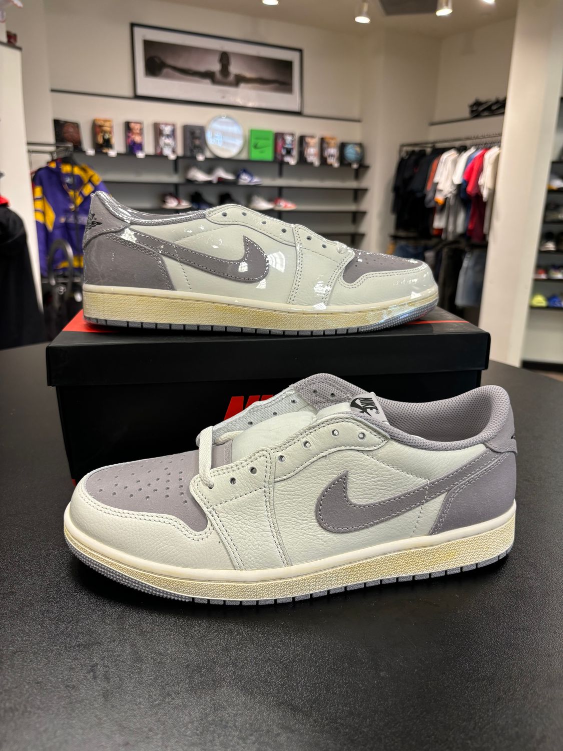 NEW AIR JORDAN 1 LOW ATMOSPHERE GREY