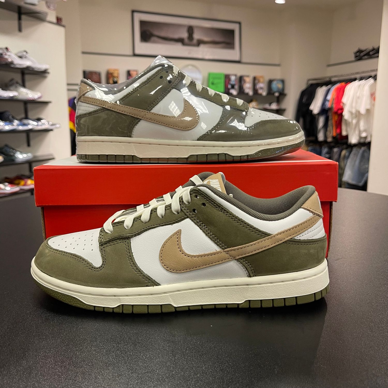 NEW NIKE DUNK LOW MEDIUM OLIVE HEMP
