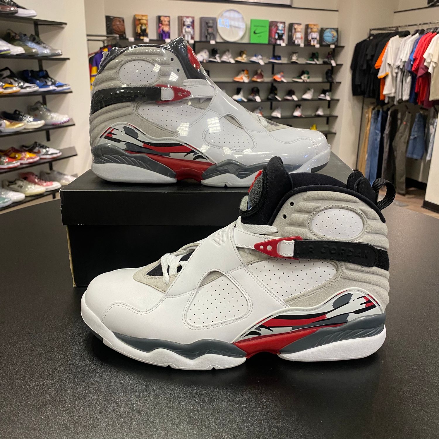 NEW AIR JORDAN 8 BUGS BUNNY