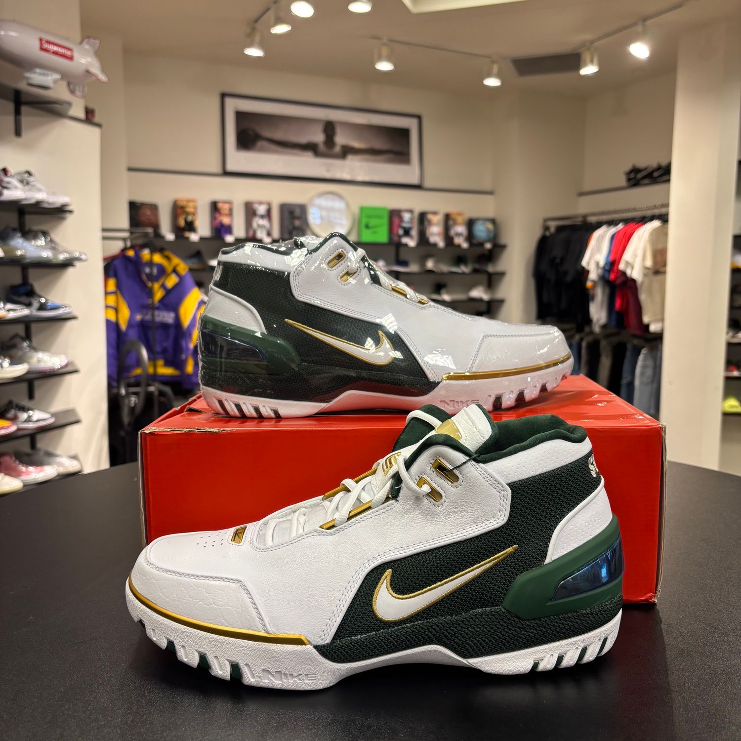NEW NIKE AIR ZOOM GENERATION SVSM 