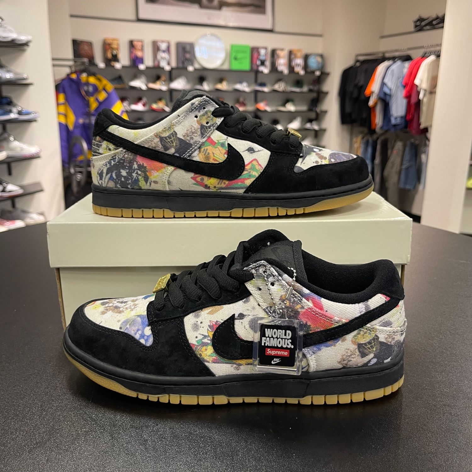NEW NIKE SB DUNK LOW SUPREME RAMMELLZEE