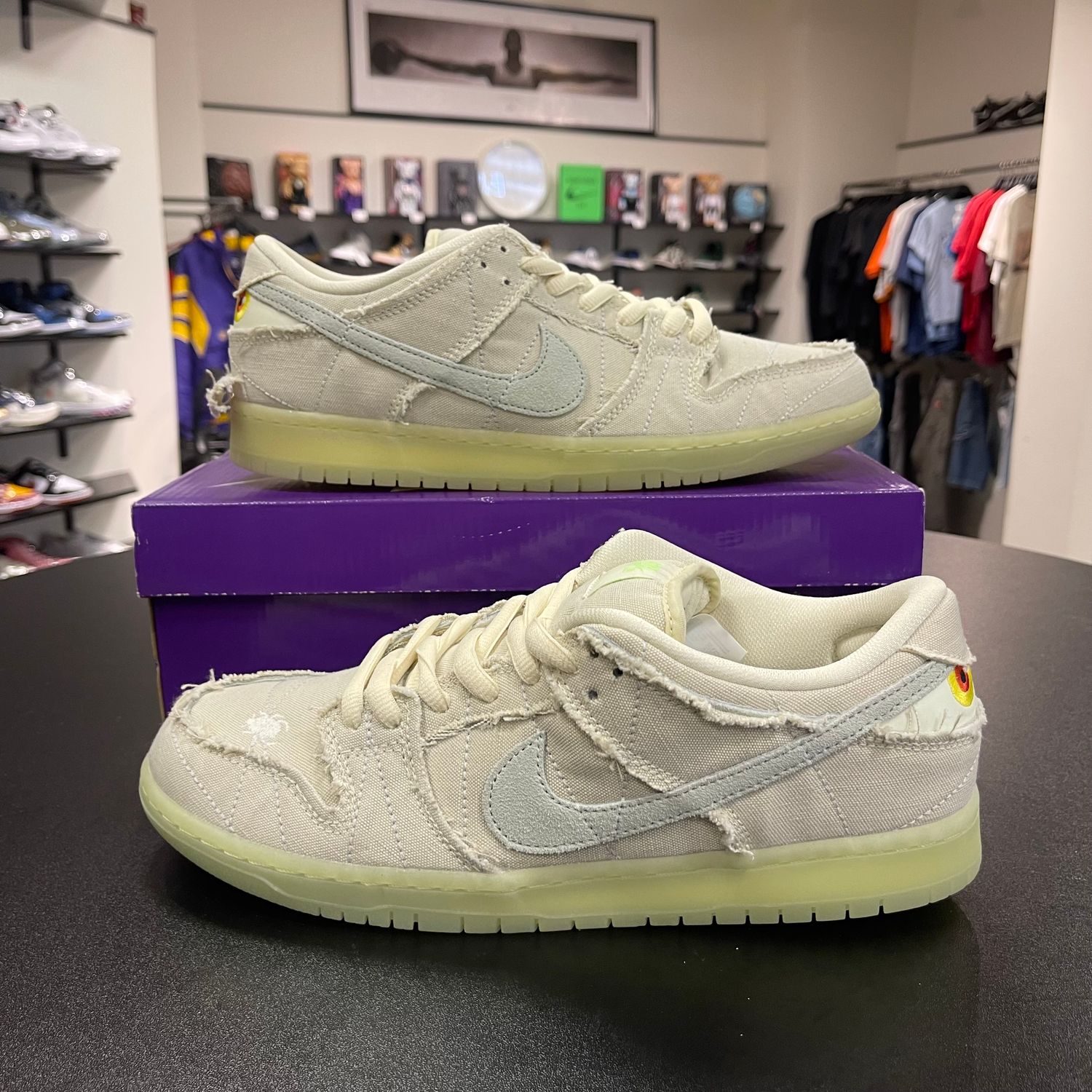 NEW NIKE SB DUNK LOW MUMMY
