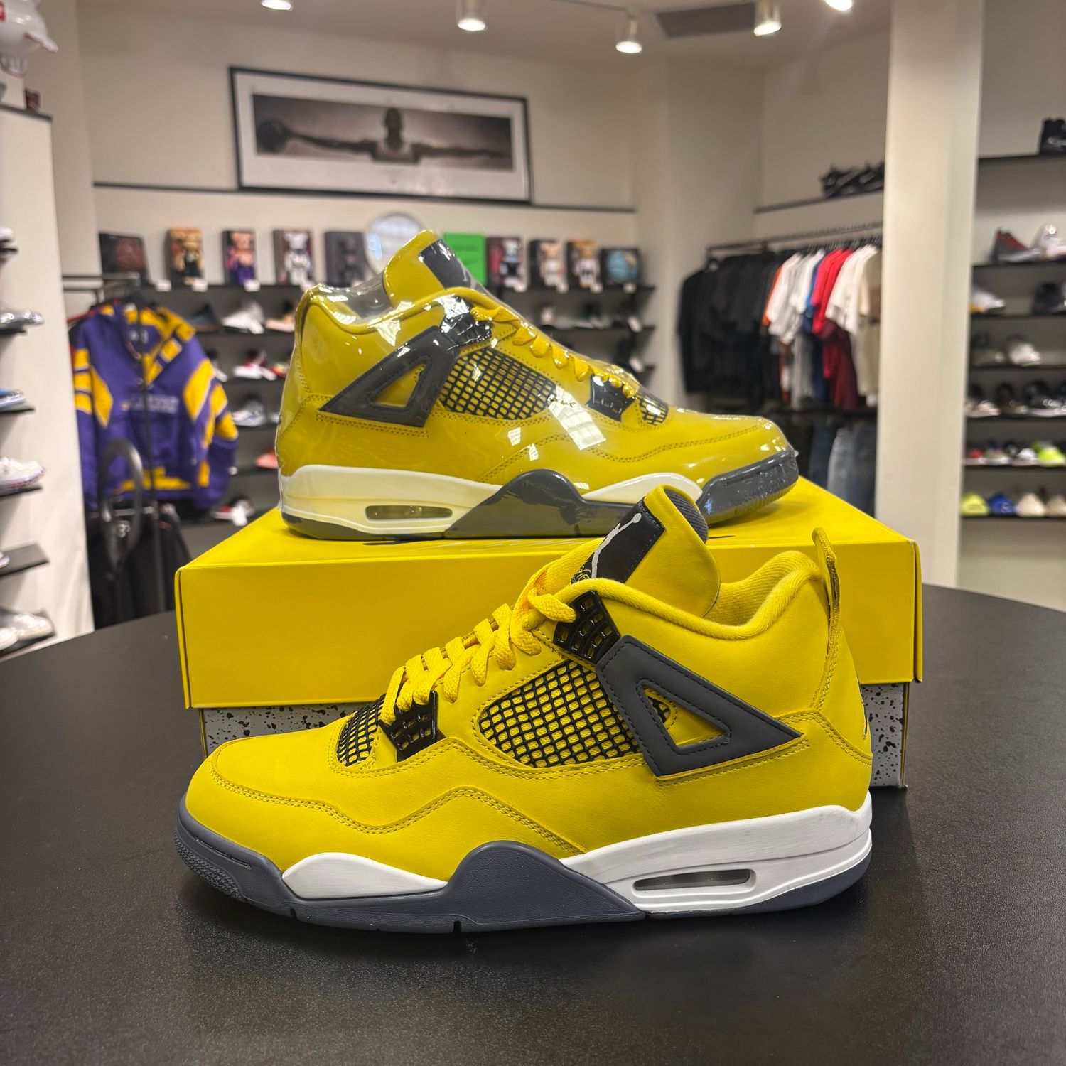 NEW AIR JORDAN 4 LIGHTNING 2021