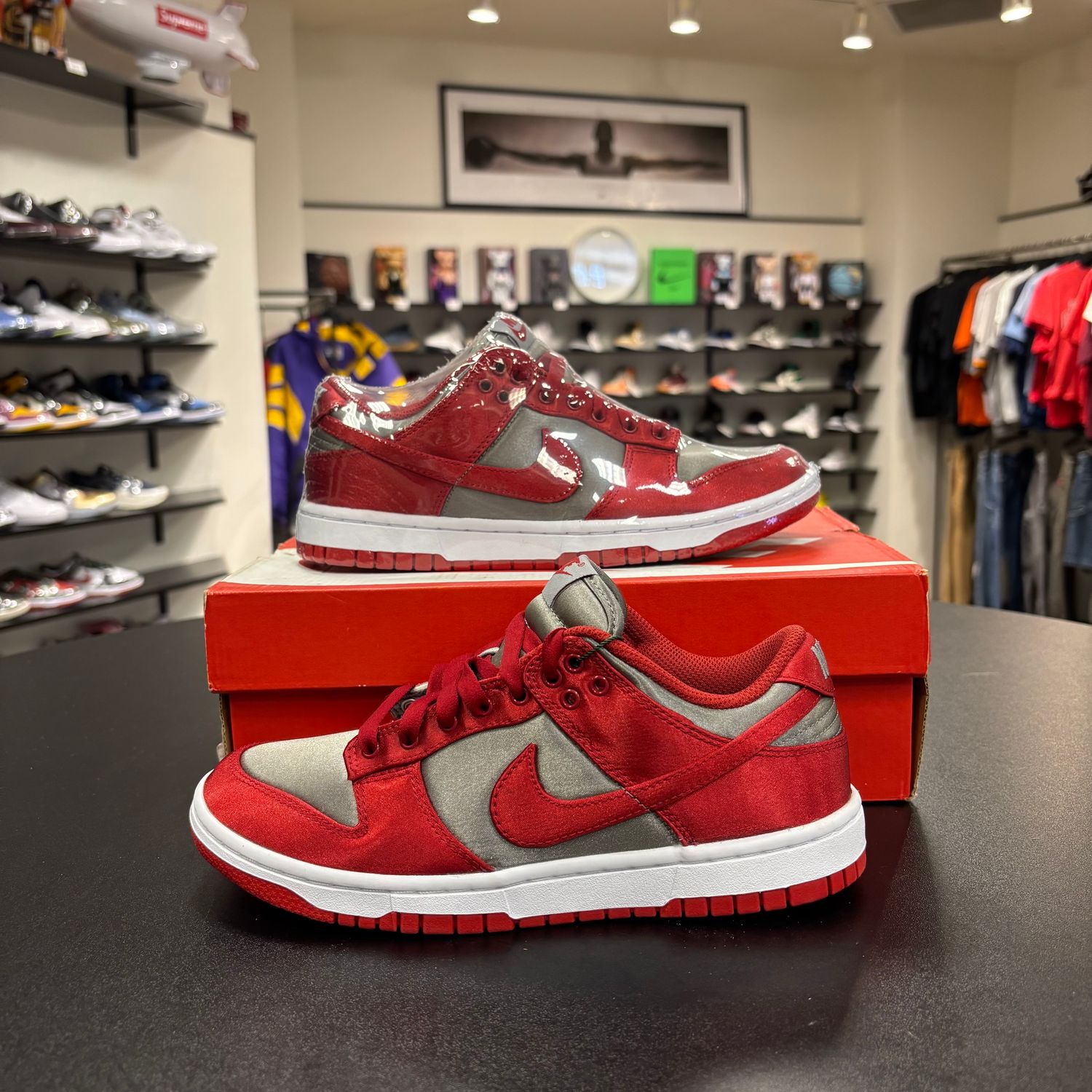 NEW NIKE DUNK LOW UNLV SATIN (W)