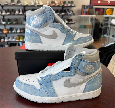 NEW AIR JORDAN 1 HYPER ROYAL 2021