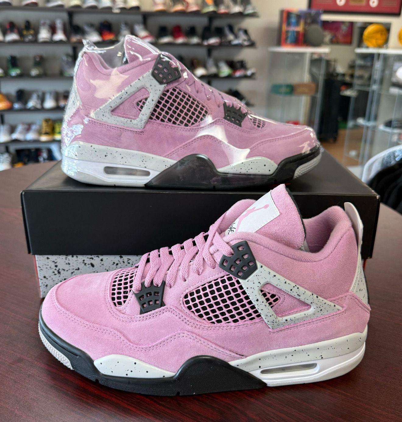 NEW AIR JORDAN 4 RETRO ORCHID (WOMEN&#39;S)