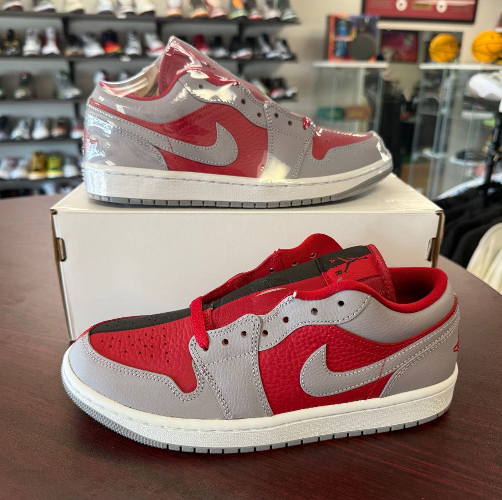 NEW AIR JORDAN 1 LOW SE HOMAGE SPLIT GYM RED CEMENT GREY (WOMENS)