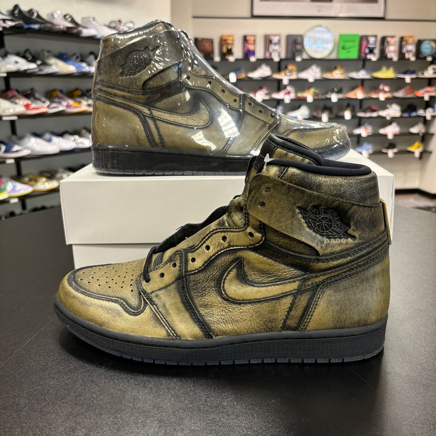 NEW AIR JORDAN 1 RETRO HIGH WINGS