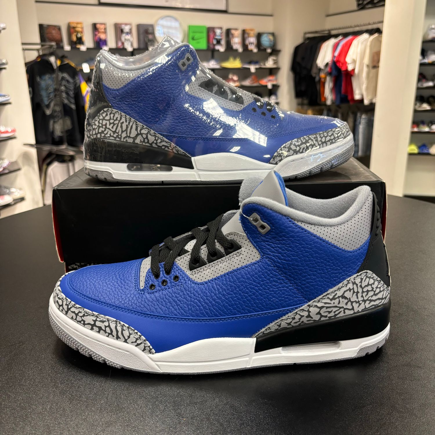 NEW AIR JORDAN 3 VARSITY ROYAL CEMENT
