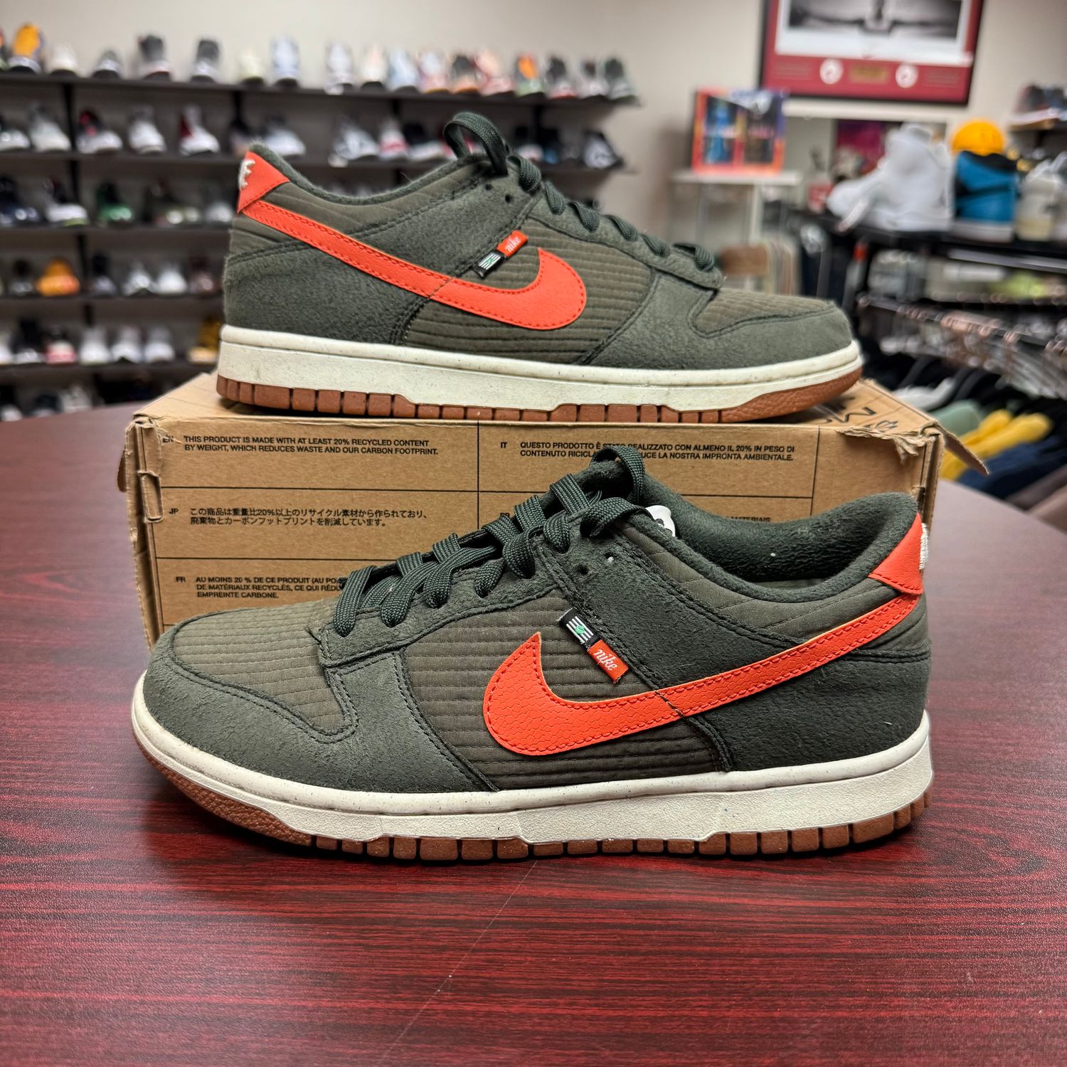 PO NIKE DUNK LOW TOASTY SEQUOIA SIZE 7Y