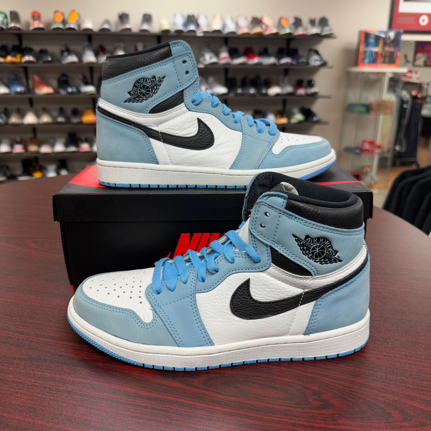 PO AIR JORDAN 1 UNC SIZE 8