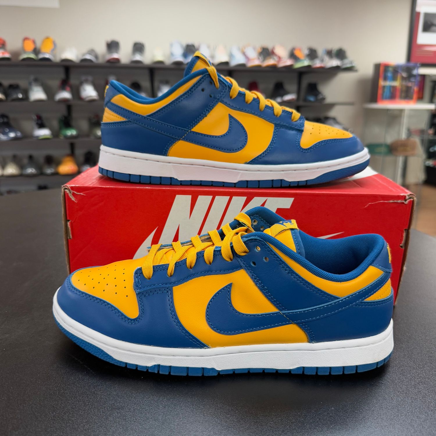 PO NIKE DUNK LOW UCLA SIZE 9.5
