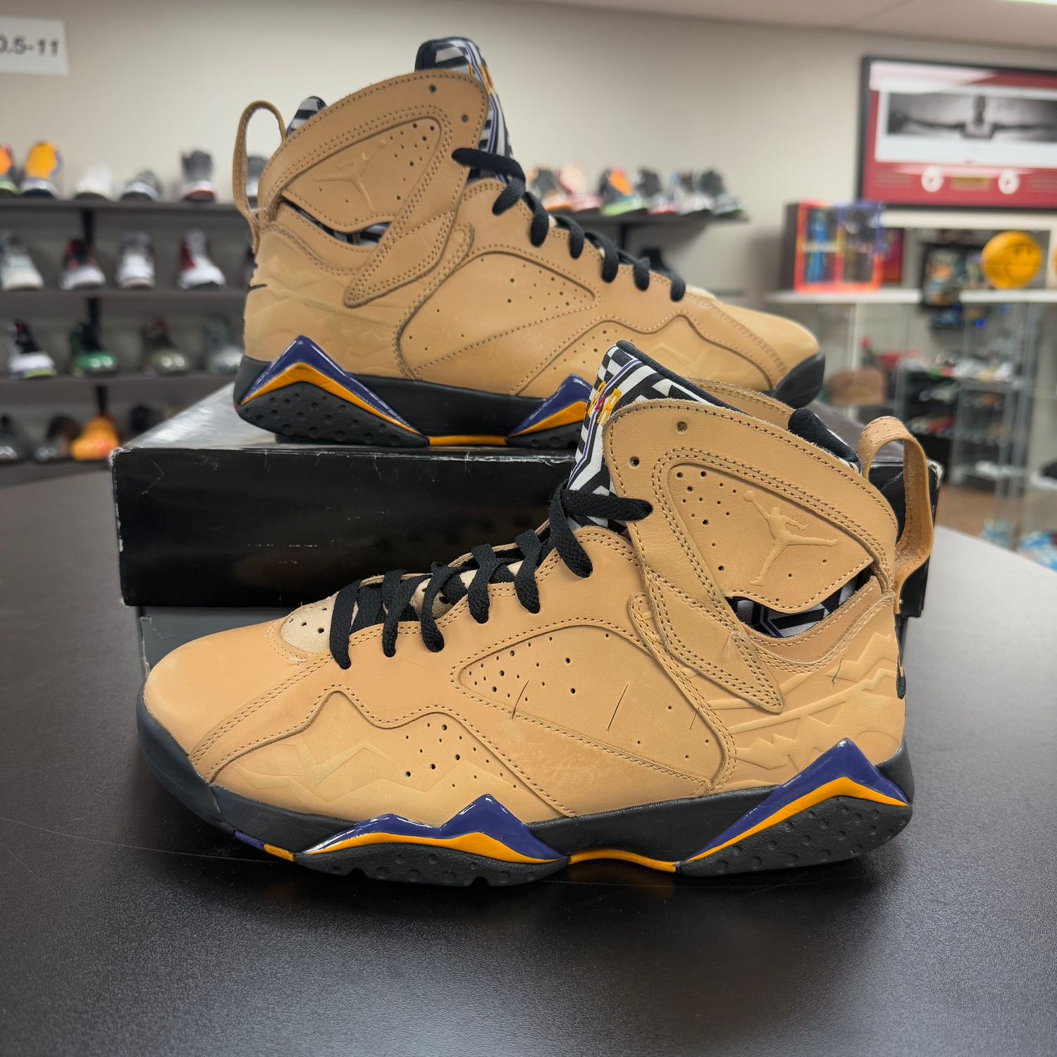 PO AIR JORDAN 7 VACHETTA TAN SIZE 10