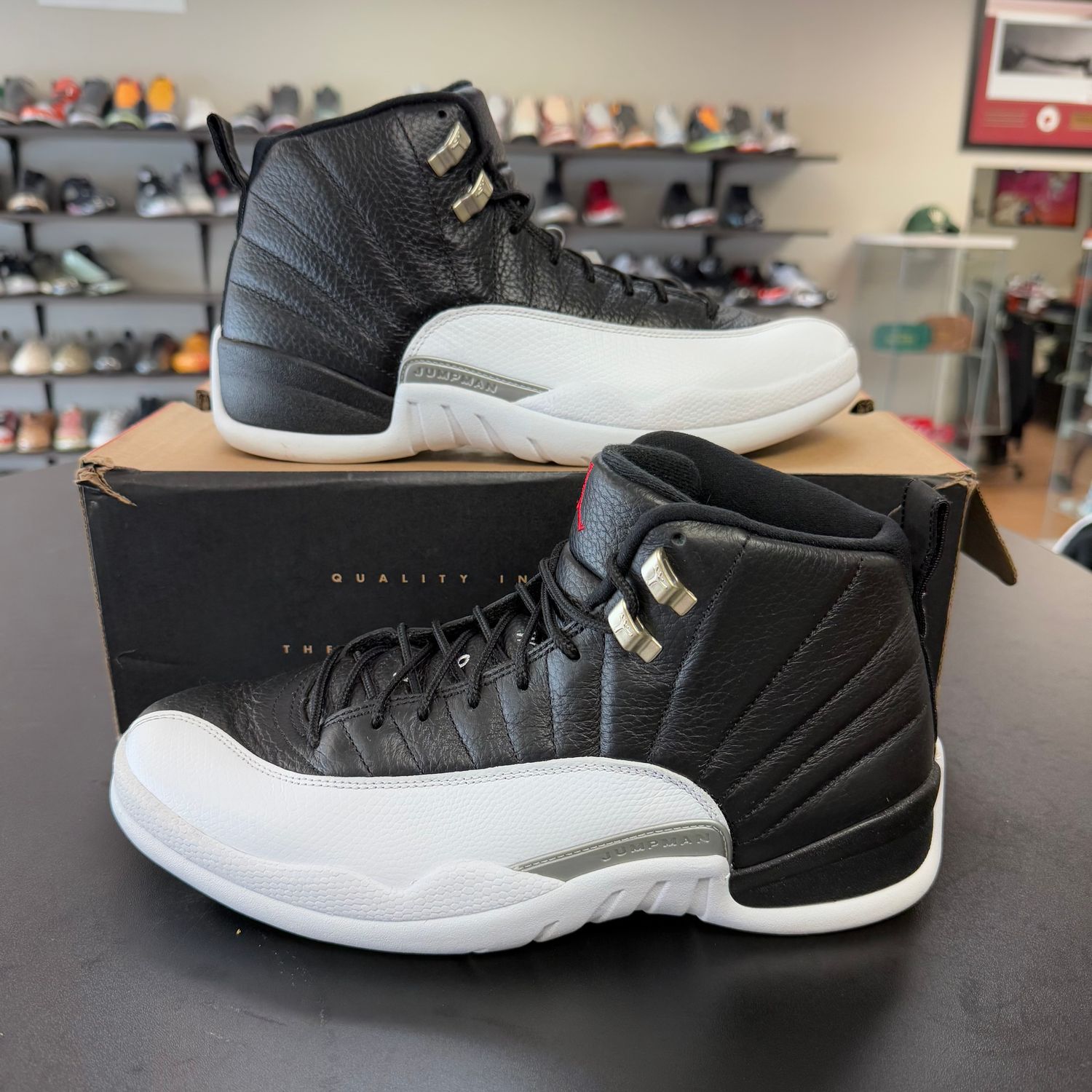 PO AIR JORDAN 12 PLAYOFF SIZE 11