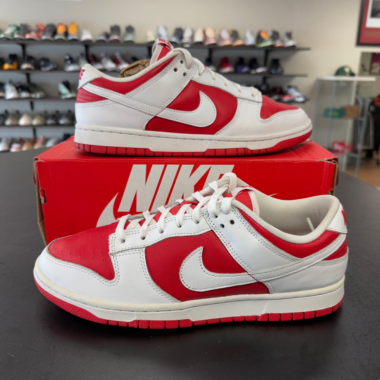 PO NIKE DUNK LOW CHAMPIONSHIP RED  SIZE 11