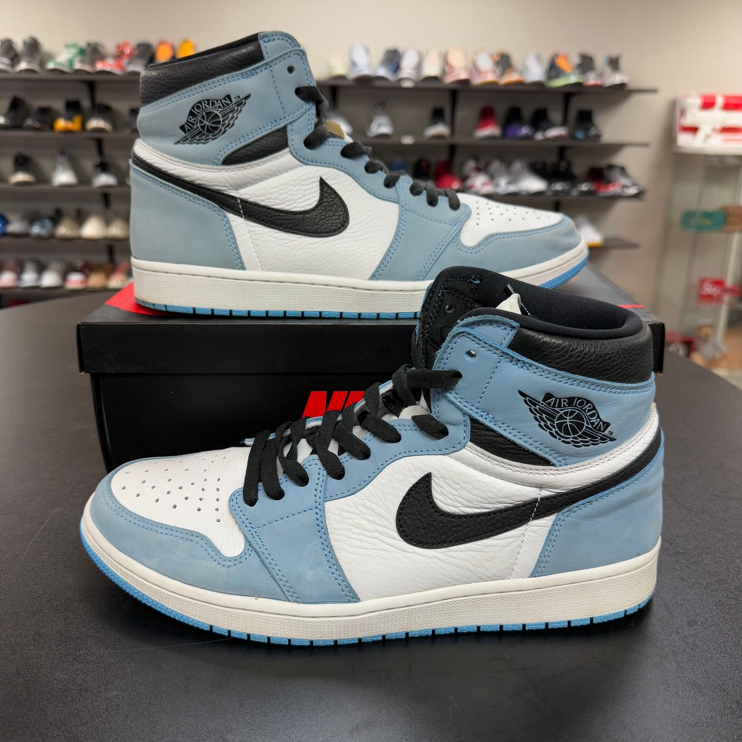 PO AIR JORDAN 1 UNIVERSITY BLUE SIZE 12