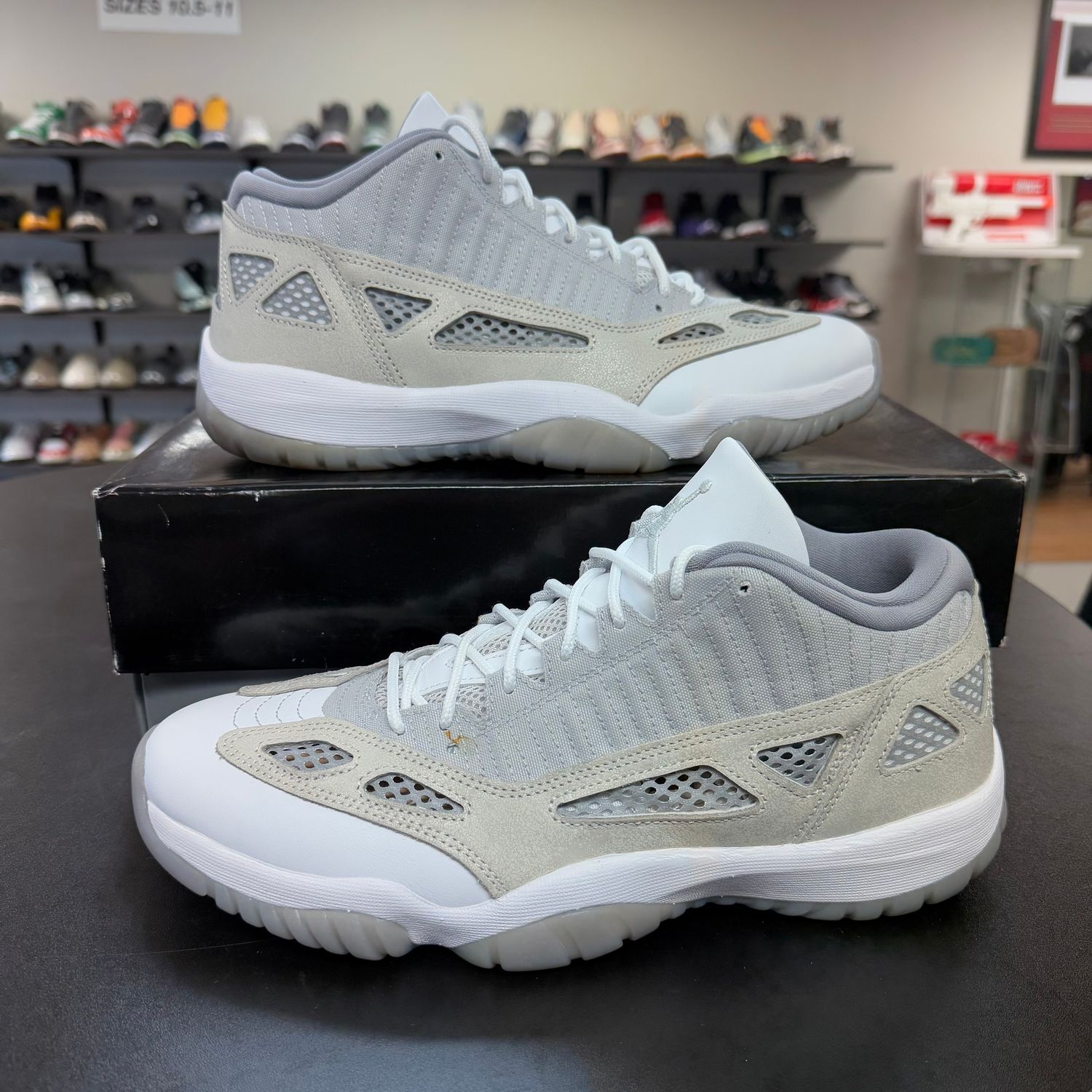 PO AIR JORDAN 11 LOW LIGHT OREWOOD BROWN  SIZE 12