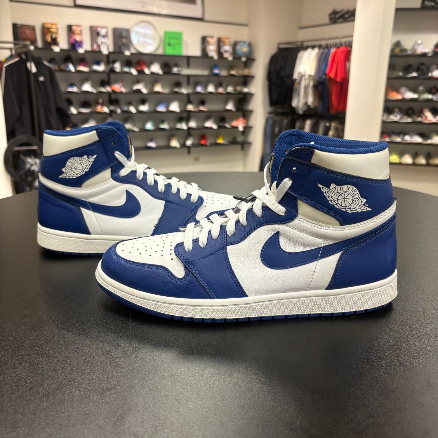 PO NB AIR JORDAN 1 STORM BLUE SIZE 10.5
