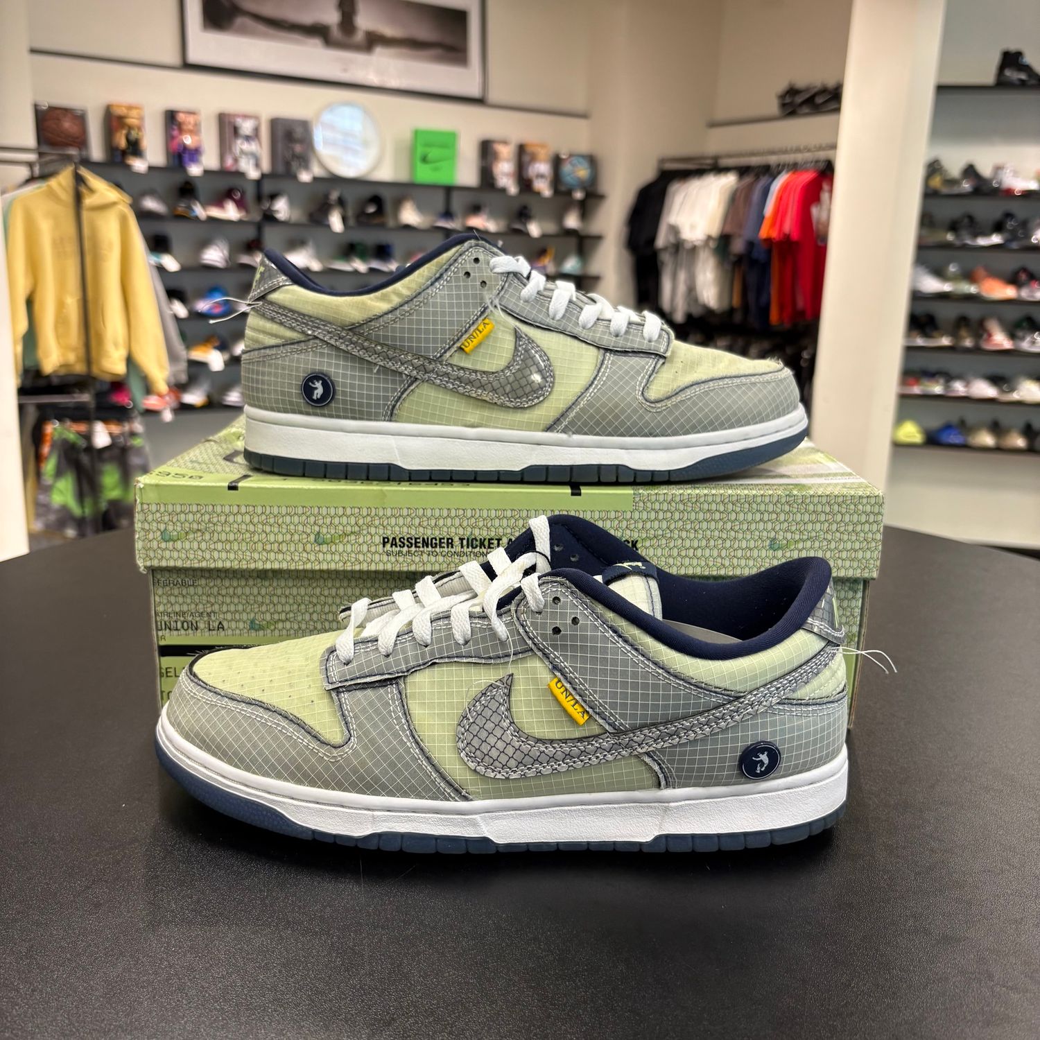 PO NIKE DUNK LOW UNION PISTACHIO SIZE 10