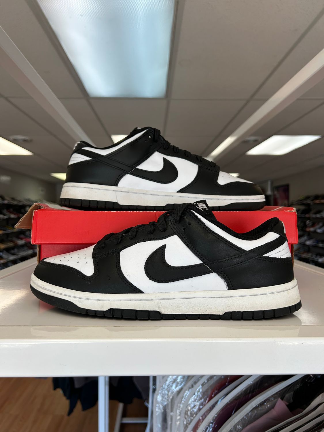 PO NIKE DUNK LOW WHITE BLACK PANDA SIZE 10.5