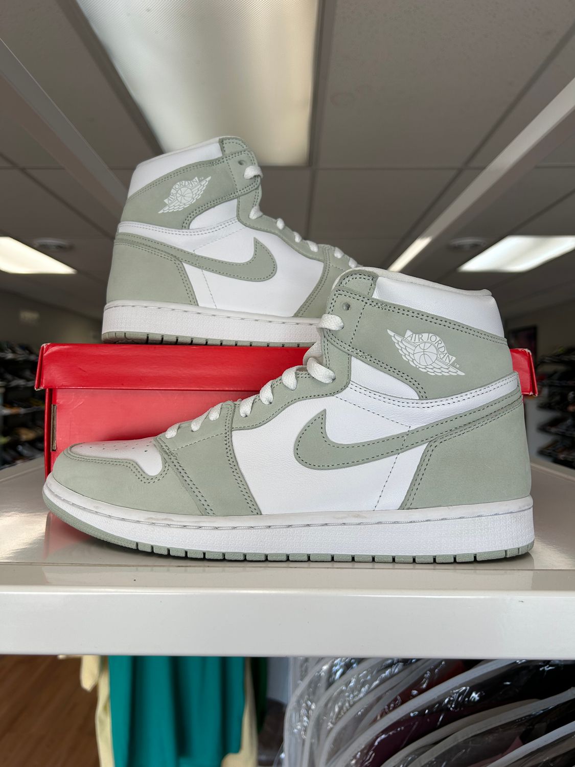 PO AIR JORDAN 1 SEAFOAM SIZE 12W
