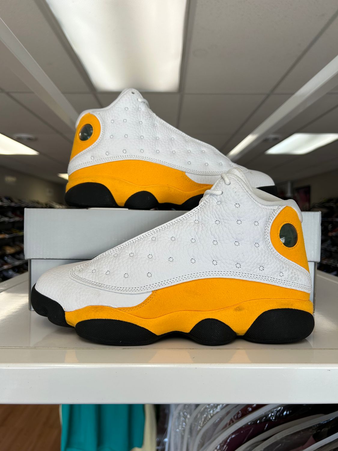 PO AIR JORDAN 13 DEL SOL SIZE 8.5