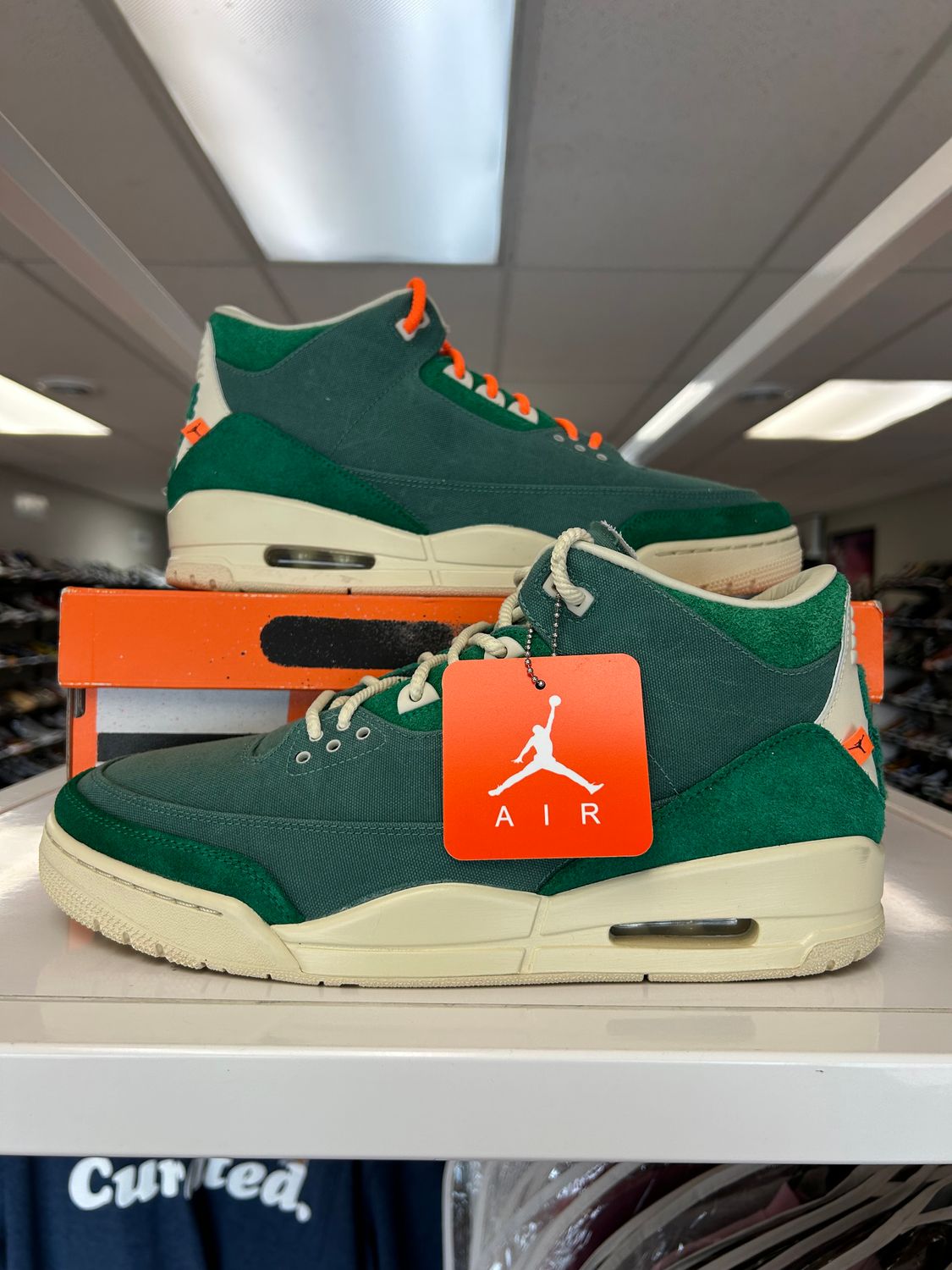PO AIR JORDAN 3 NINA CHANEL ABNEY BICOASTAL (WOMENS)  SIZE 13.5W